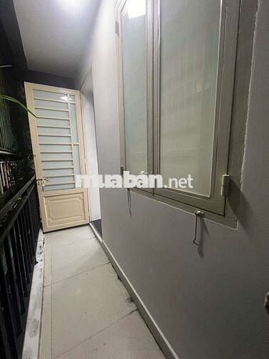 Cho thuê nhà hẻm văn cao, nhà mới đẹp vào ở ngay 2PN giá 8tr