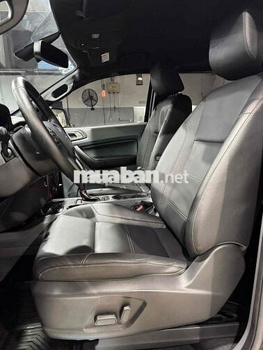 Ford Everest 2016 Titanium 2.2L AT 4x2 - 74000 km