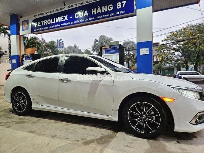 Honda Civic Bản G 2020 màu trắng, số tự động
