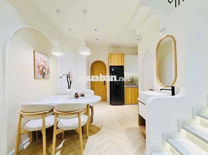 Bán nhà Lê Hoàng Phái,59m2, 2 Tầng, 3PN,có sân để xe rộng, nhà mới, TL