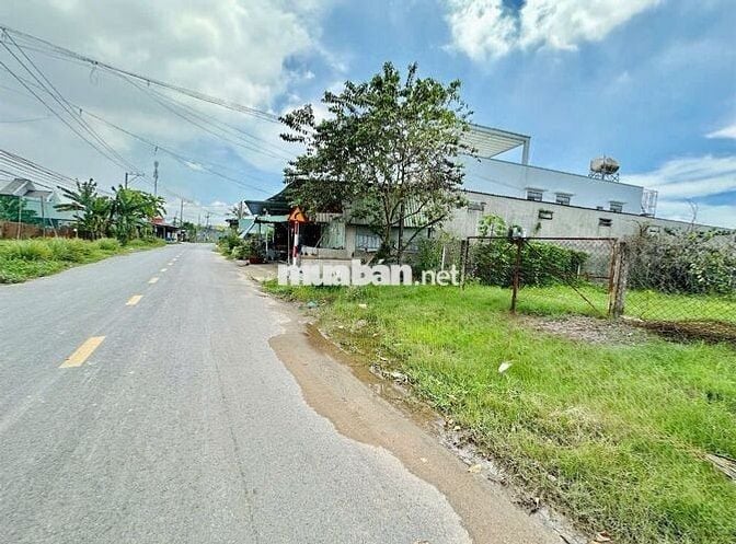 BÁN LÔ ĐẤT GẦN KCN XÃ TÂN THỒNG HỘI – CỦ CHI 392m2 GIÁ 650TR