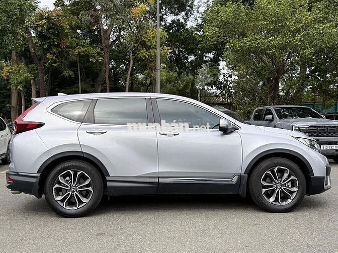 Honda CR-V L 2020 màu bạc, 38.000 km