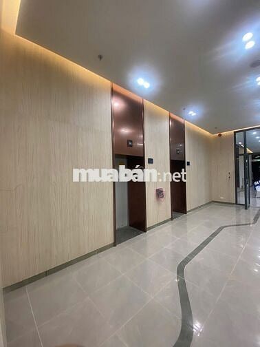 Tòa VP ROX Tower tại Goldmark City, 54 triệu/m2, 138m2, view đẹp