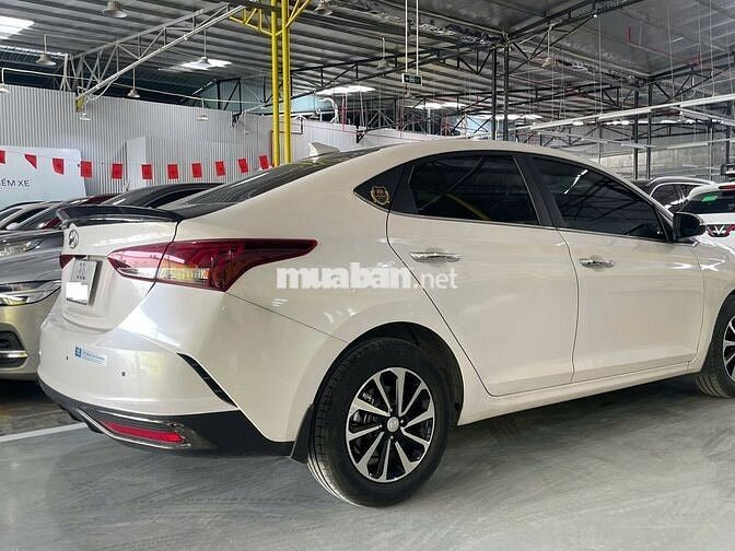 Hyundai Accent 2024 1.4 mới chạy 16800km siêu đẹp