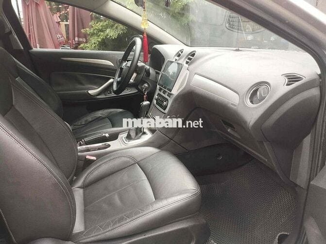 Ford Mondeo 2012 - 100000 km
