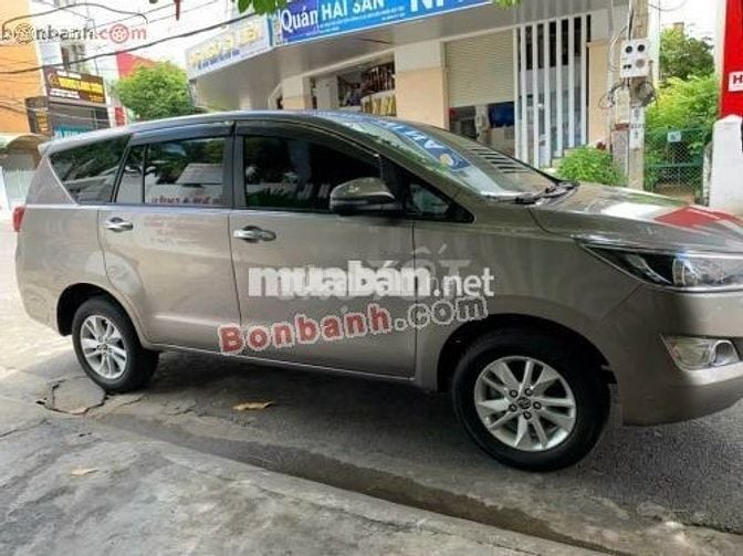 Toyota Innova 2.0E 2018
