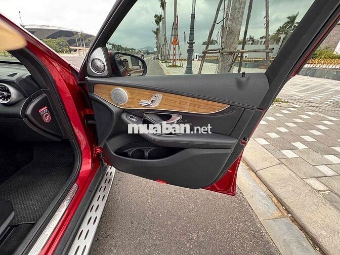 Mercedes Benz GLC 250 sx:2016