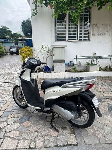 Xe kymco people 16 fi