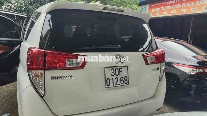 Toyota Innova 2017 2.0E - 123000 km