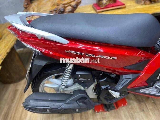 👉Airblade 2018 biển số Tp khoá smartkey, máy zin
