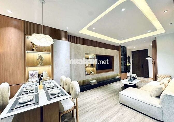 Bán gấp căn hộ Tòa HH1 Dương Đình Nghệ. DT 96m gồm 3pn, 2wc. Giá TL