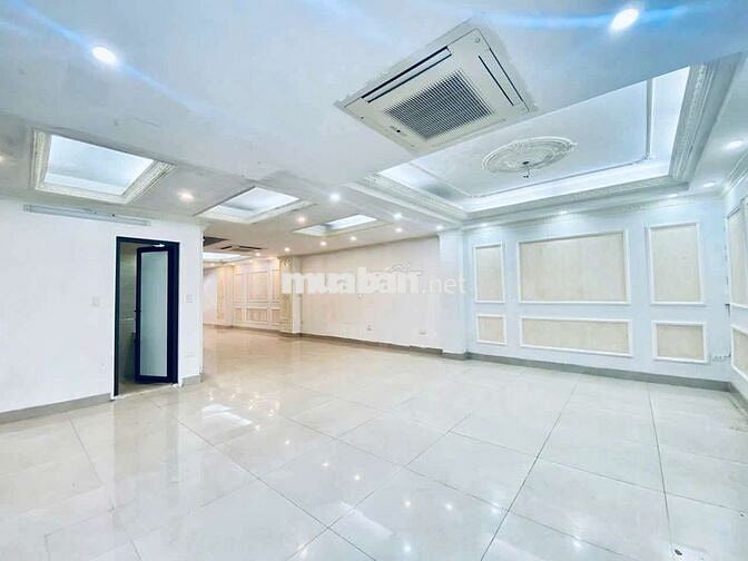Cho thuê văn phòng 100m², 12tr tại tô hiệu, Hà Đông