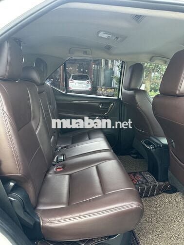 Toyota Fortuner 2017 2.4G 4x2 MT - 105 km
