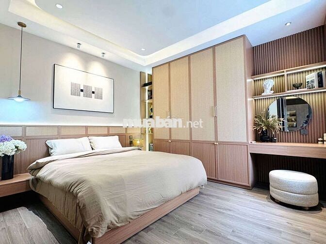 Bán gấp căn hộ Tòa HH1 Dương Đình Nghệ. DT 96m gồm 3pn, 2wc. Giá TL
