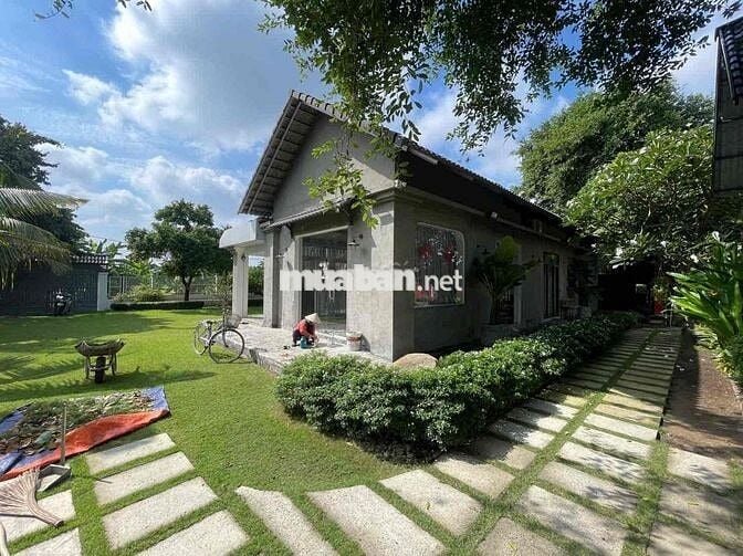 BIỆT THỰ VƯỜN 1500m2  GẦN GŨI THIÊN NHIÊN. KHÔNG GIAN SỐNG XANH