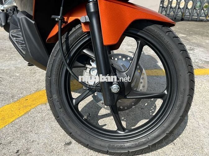 Bán xe AB Thái 110 cam đen cuối đời 2011 chạy lướt