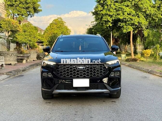 Ford Territory Titanium X 2024 màu đen
