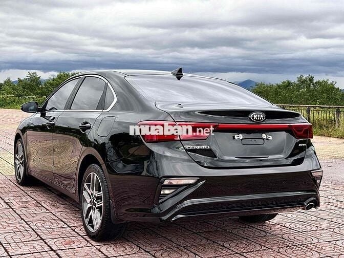 Kia Cerato 2021 1.6 AT LUXURY - 47000 km