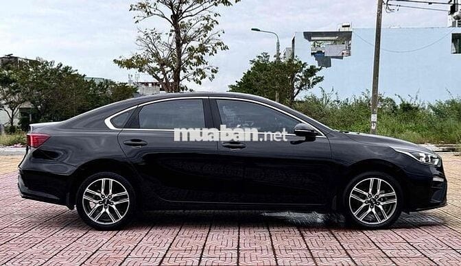 Kia Cerato 2021 1.6 AT LUXURY - 47000 km