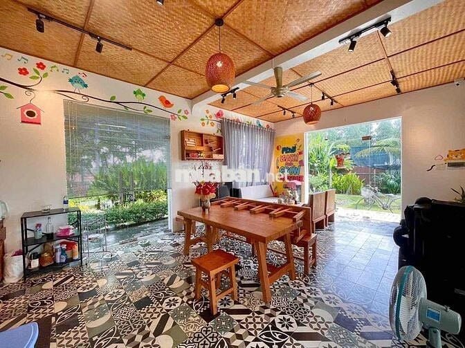 BIỆT THỰ VƯỜN 1500m2  GẦN GŨI THIÊN NHIÊN. KHÔNG GIAN SỐNG XANH
