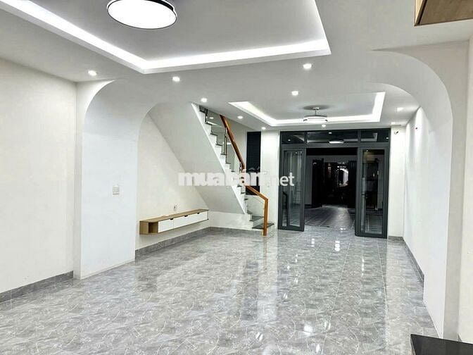 Chính Chủ cần bán căn nhà trệt lâu sát ql 13 mặt tiên đường nhựa