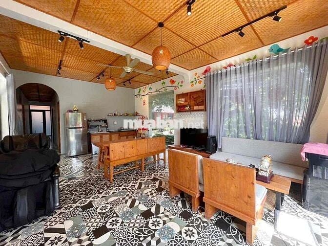 BIỆT THỰ VƯỜN 1500m2  GẦN GŨI THIÊN NHIÊN. KHÔNG GIAN SỐNG XANH
