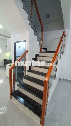 NHỈNH 4 TỶ HƠN, HXH  50m2, 2 TẦNG ,KẾ AEON TÂN PHÚ, NHÀ BTCT  Ở NGAY