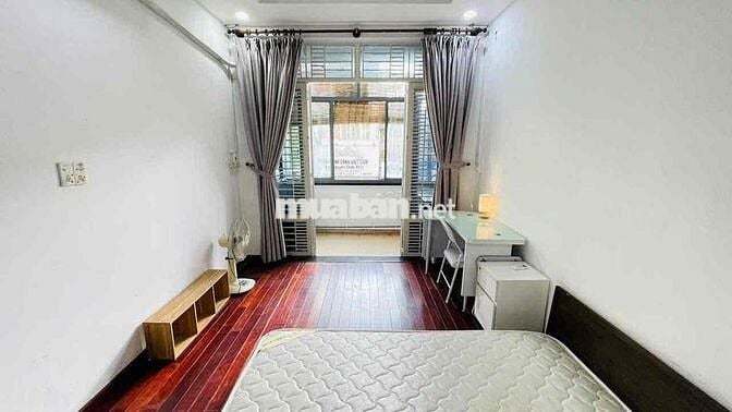 CHÍNH CHỦ CHO THUÊ STUDIO TÁCH BẾP BAN CÔNG MẶT TIỀN TRẦN ĐÌNH XU