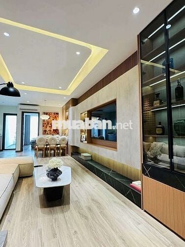 Bán gấp căn hộ Tòa HH1 Dương Đình Nghệ. DT 96m gồm 3pn, 2wc. Giá TL