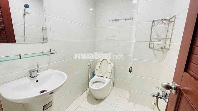 CHÍNH CHỦ CHO THUÊ STUDIO TÁCH BẾP BAN CÔNG MẶT TIỀN TRẦN ĐÌNH XU