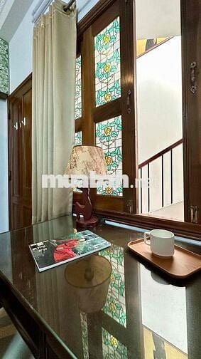 [Trung tâm Q1] cho thuê căn hộ dịch vụ full NT, bếp & NVS riêng