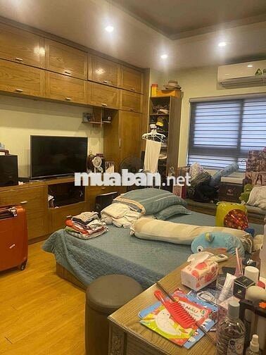 Bán chung cư CT2B Nghĩa Đô, 2 ngủ 2 vệ sinh, nội thất, sổ đỏ đầy đủ