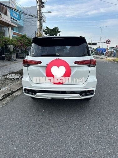 Toyota Fortuner 2017 2.4G 4x2 MT - 105 km