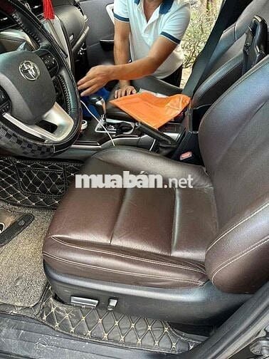 Toyota Fortuner 2018 2.4G 4x2 AT - 10000 km