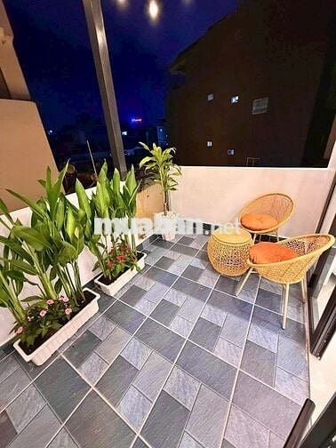 BÁN NHÀ ĐẸP 4 TẦNG BTCT – CMT8- QUẬN3 – Ở NGAY- GIÁ NGON