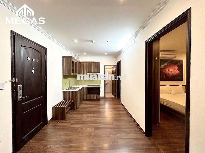 CĂN HỘ 2N1K BAN CÔNG FULL ĐỒ NGAY ĐƯỜNG LỚN VÕ CHÍ CÔNG - TÂY HỒ