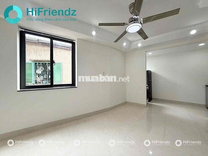 CHO THUÊ STUDIO BAN CÔNG MỚI 100% NGAY PHẠM VĂN ĐỒNG, GẦN CHỢ BÀ CHIỂU