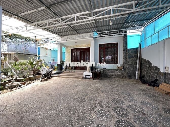 Bán biệt thự 2 mặt tiền KQH Ngô Quyền