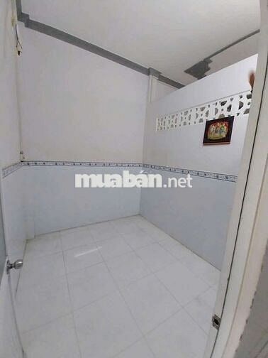 BÁN NHÀ TRUNG TÂM. QUẬN. BÌNH TÂN. 2 MẶT. HẺM.