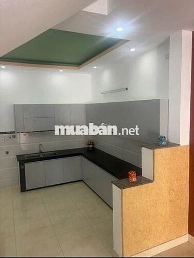 nhà bán 1 trệt 1 lầu gần chợ Hoà Châu