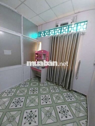 BÁN NHÀ TRUNG TÂM. QUẬN. BÌNH TÂN. 2 MẶT. HẺM.