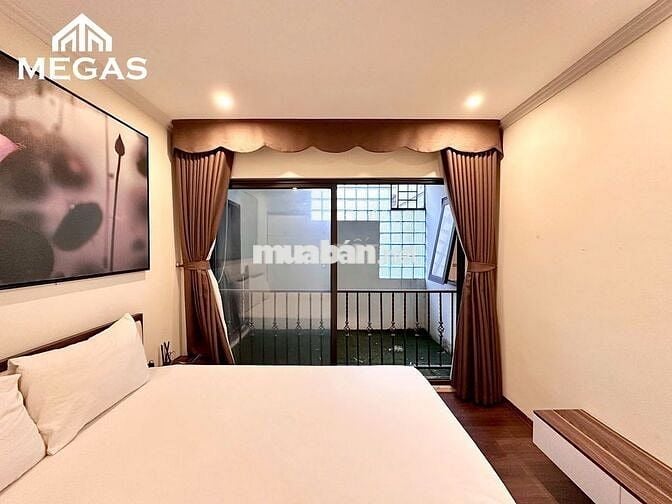 CĂN HỘ 2N1K BAN CÔNG FULL ĐỒ NGAY ĐƯỜNG LỚN VÕ CHÍ CÔNG - TÂY HỒ