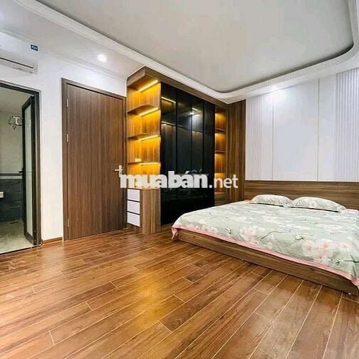 Hồ Tùng Mậu - 36m2 nở hậu - 5 tầng đẹp lung linh giữa phố chỉ 8 tỷ