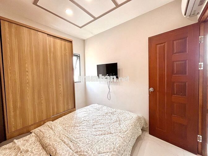 CĂN HỘ 2PN FULL NỘI THẤT – SÁT NGÃ TƯ PHÚ NHUẬN 🔥🔥