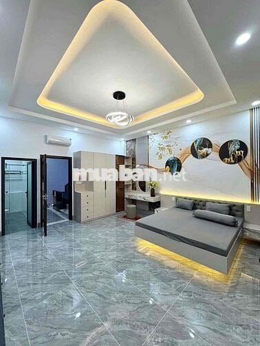 CHỦ GỬI BÁN GẤP NHÀ 1 TRỆT 2 LẦU NGAY TP THỦ DẦU MỘT , BÌNH DƯƠNG