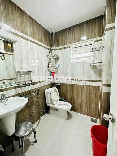 Cho thuê nhà 245A Lê Văn Sỹ,P.13 Phú Nhuận