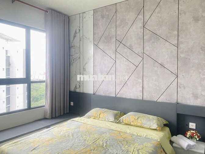 12.5 Triệu! Gấp Emerald 2PN 71m² Full NT, View Công Viên, Sát Aeon