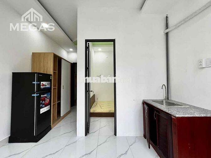 Mới 100% Full Nội Thất, Ngay Phố Đi Bộ Phan Xích Long, Giá Rẻ Nhất Khu