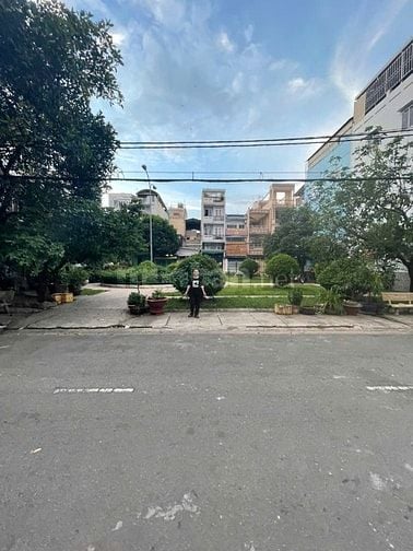 🍃🌿ĐỐI DIỆN HOA VIÊN💯MTNB 12m KDC Bình Phú 4x15m 4 tầng HĐ THUÊ 15tr