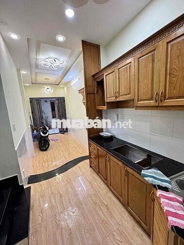 Nhà hiện hũu 3m*9m 2 lầu 4 phòng 3 Wc phường16 Quận 8